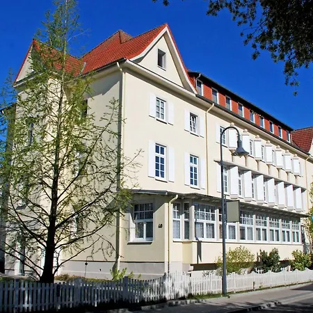 Mit Balkon Charming *